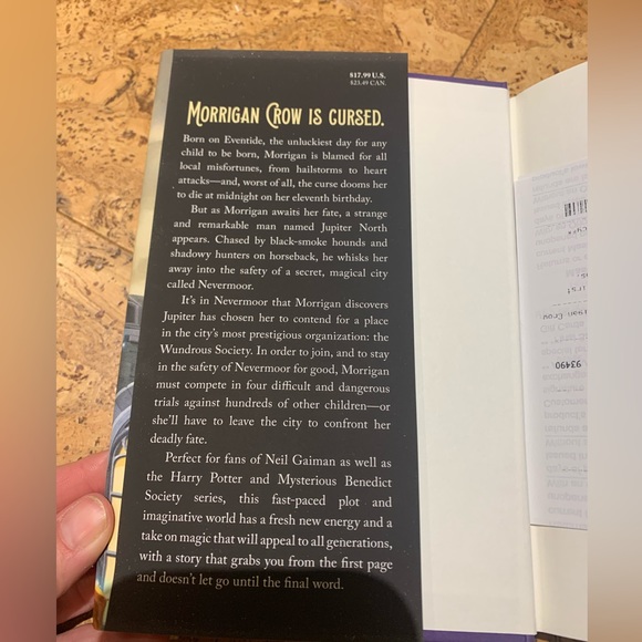 FICTION FOR CHILDREN AGED 8+ - Picture 3 of 8